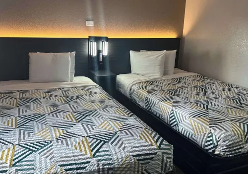 Motel 6 Kissimmee, FL - Orlando - 2-Star