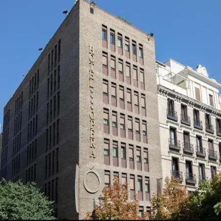 Hotel Opera