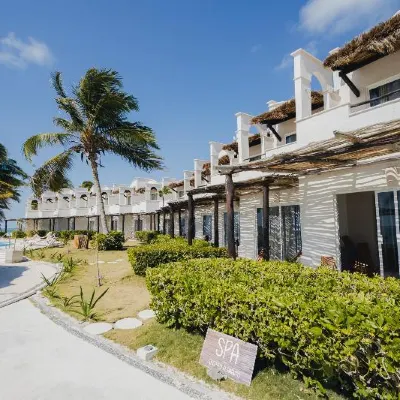 Vrclub Tulum Riviera - All Inclusive Hotels near Casa Cenote