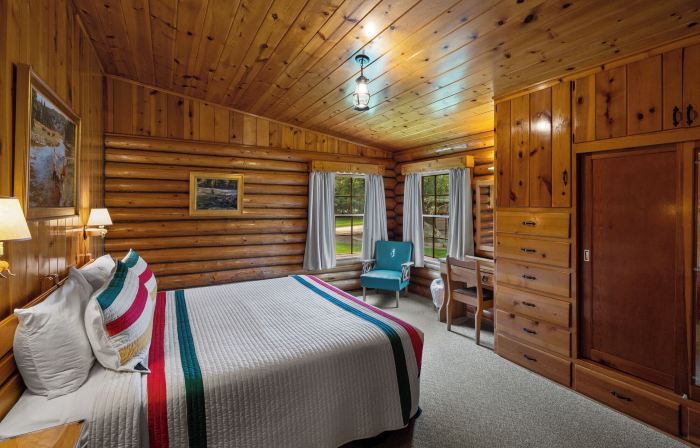 El Western Cabins & Lodges