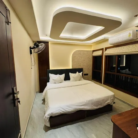 Mytrip Houseboats