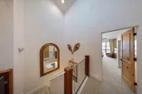 36 Sweet Newpark Townhome On The Creek 2 Bedroom Townhouse