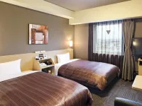 Hotel Route-Inn Toyohashi Ekimae - parking