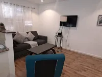 Charming 1 bedroom apt in Beverly Hills Hotels near Bel Air