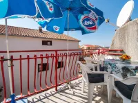 Apartment Ivan Hotels in Srima