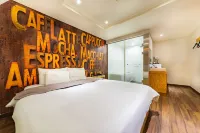 ORAGO Stay Hotel - Wifi