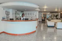 TAMA 飯店 Granada Real Cali