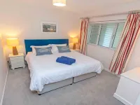 Apt 16, Seaviews, Slps 5 | Indoor Heated Pool Hotels in Croyde