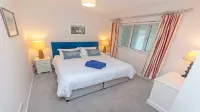 Apt 16, Seaviews, Slps 5 | Indoor Heated Pool