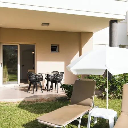 Sarpidon Apartments