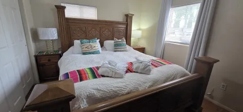 Hacienda de Horacio a 3 bedroom w/2 king beds, private patio and parking.