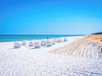 Our Attractive Vacation Apartment for 2 People with Excellent Facilities. Hotels in Prerow