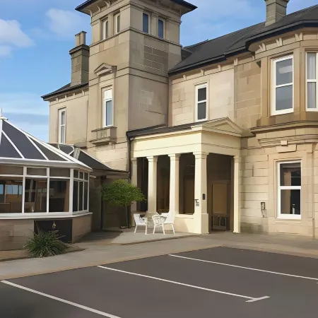 Fairfield House Hotel