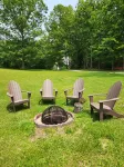Reel Simple Lakefront Cabin Has Kayaks for Guests to Enjoy on the Lake!