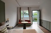 Status Club Resort