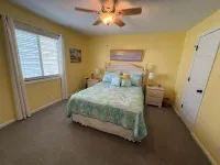 Shores of Surfside I - 205 2 Bedroom Home by RedAwning - Balkon
