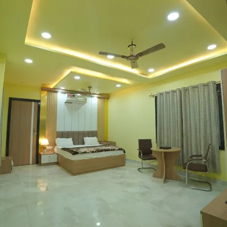 Rajkumar Garden & Resort