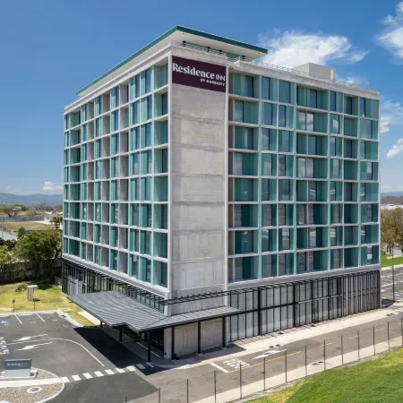 Residence Inn by Marriott San Jose Alajuela el Coyol Отели рядом с достопримечательностью «Зоопарк Аве»