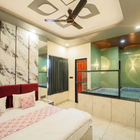 Hotel Galaxy 700