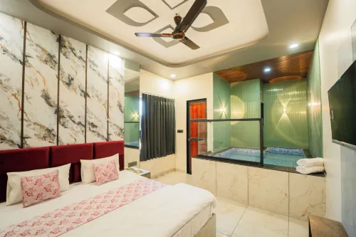 Hotel Galaxy 700
