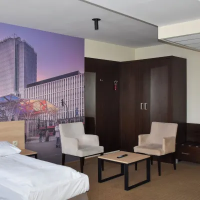 Iness Hotel Hotels near Sielanka Park