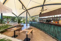 Senator Banus - bar