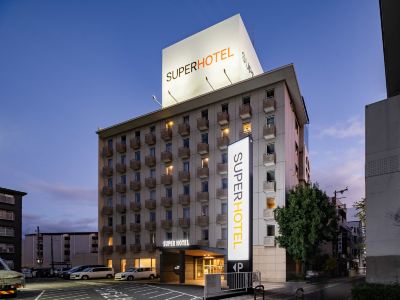Super Hotel Kadoma
