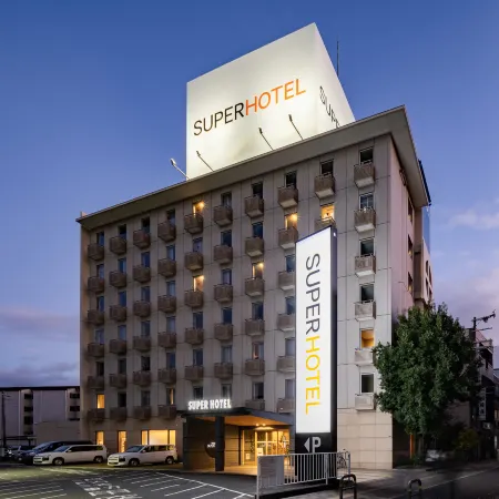 Super Hotel Kadoma