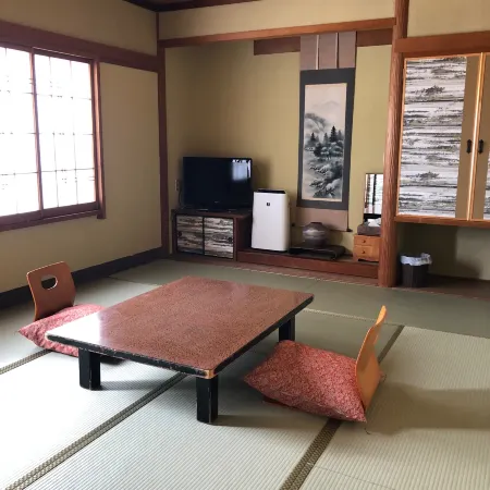 Tairyo-ya an Inn Owned by a Fisherman