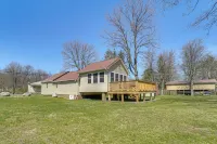 'slate Drake Cabin' on Penns Creek w/ Deck & BBQ - 3 tähden