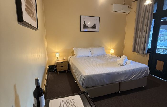 Bellbird Hotel