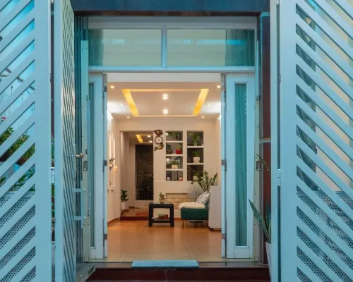 FH Homestay Hotels near British Consulate General