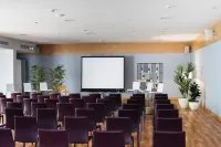 Reverence Mare Hotel - Adults Only - Bãi đậu xe