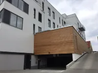 SleepySleepy Hotel Dillingen - parking