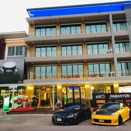 The Nine Hotel Roi-et