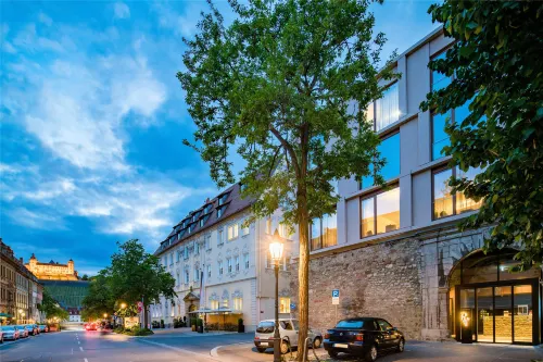 Best Western Premier Hotel Rebstock - parking