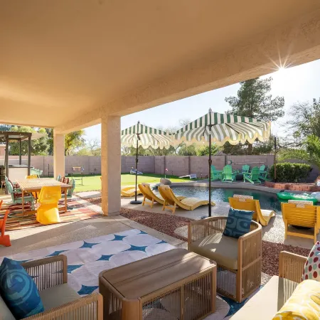 Bloomin Dunes - Pool Pickleball Tiki Bar