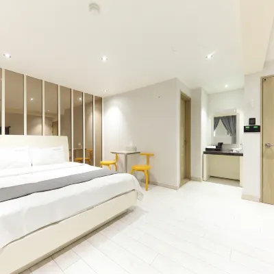 โรงแรมแกลเลอรี โรงแรมใกล้สถานีอุนชอน