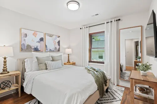 1 5 Miles to Mizzou Spacious Updated Home - Homestays