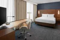 Residence Inn Reston - parking