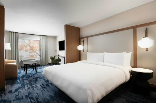 Fairfield Inn & Suites Chino - parkir