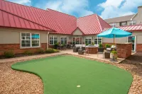 Residence Inn Springdale - parking
