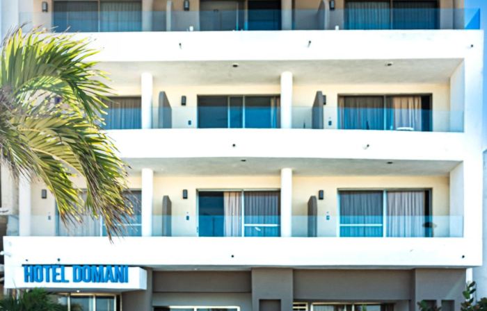 Hotel & Suites Domani