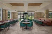 The Fern Fayms Resort Naigaon, Series by Marriott - Morgenmad