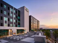 Element Nashville Vanderbilt West End Hotels near Athena Statue