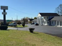 OYO Hotel Economy Inn US-29 Danville - Bãi đậu xe