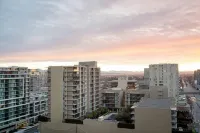 Vancouver Airport Marriott Hotel - Romantic