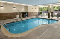 Fairfield Inn & Suites Richmond Ashland - Swimmingpools