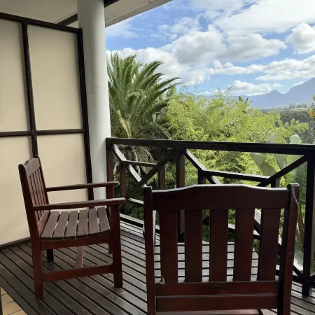 Far Hills Country Hotel
