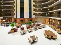 Embassy Suites by Hilton Portland Tigard - Wifi